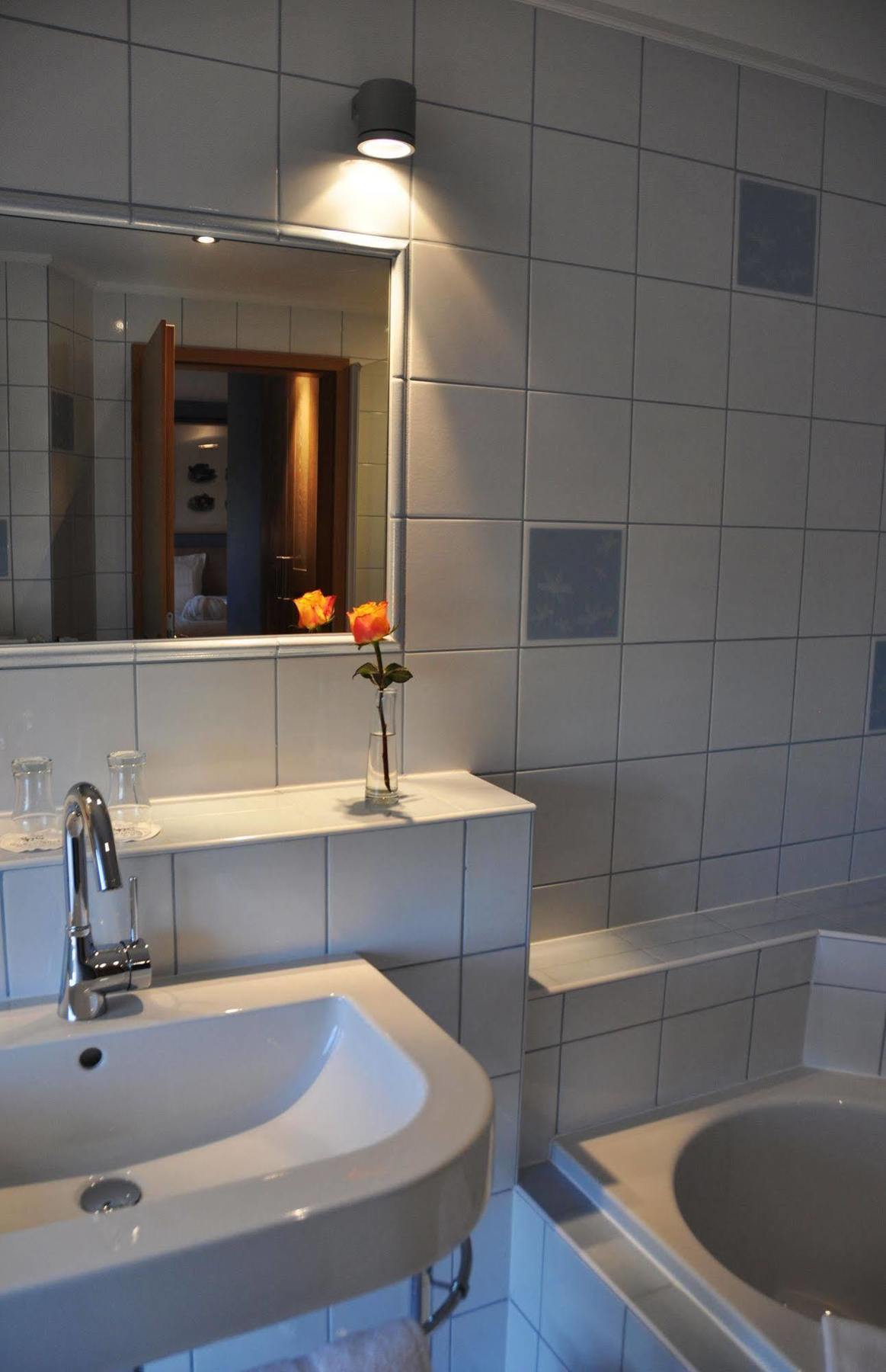 Hotel Manoir Kasselslay à Clervaux Extérieur photo