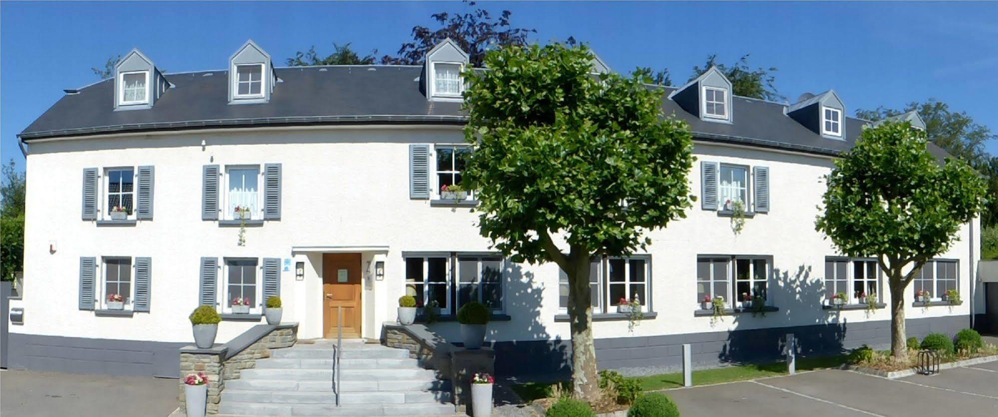 Hotel Manoir Kasselslay à Clervaux Extérieur photo